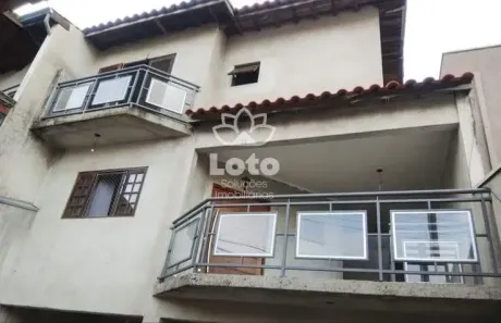 Sobrado com 3 Quartos à venda, 175m² no Jardim Nathalie, Mogi das Cruzes