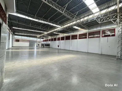 Galpão/Depósito/Armazém para alugar, 880m² no Distrito Industrial, Cuiabá