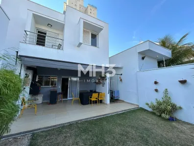 Sobrado com 3 Quartos à venda, 160m² no Parque das Flores, Campinas