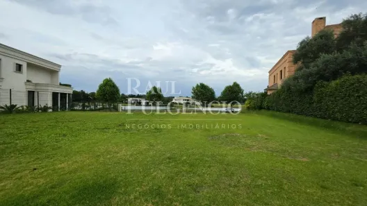 Lote/Terreno à venda, 1300m² no Vivendas do Arvoredo, Londrina