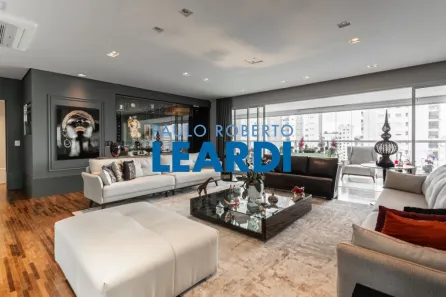 Apartamento com 4 Quartos à venda, 385m² no Campo Belo, São Paulo