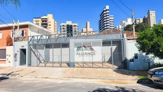 Casa com 7 Quartos para alugar, 200m² no Vila Lemos, Campinas