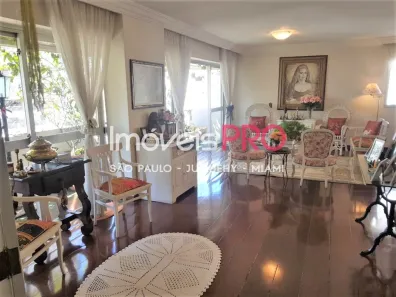 Apartamento com 4 Quartos à venda, 200m² no Moema, São Paulo