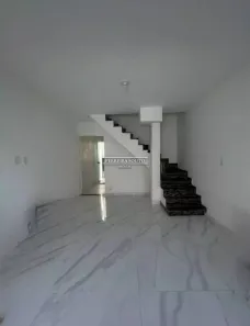 Casa com 2 Quartos à venda, 63m² no Trindade, São Gonçalo