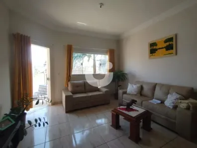 Casa com 3 Quartos à venda, 180m² no Jardim Horizonte, Araçoiaba da Serra