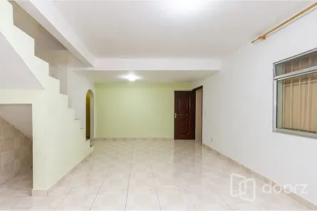 Casa com 3 Quartos à venda, 170m² no Jardim Jua, São Paulo