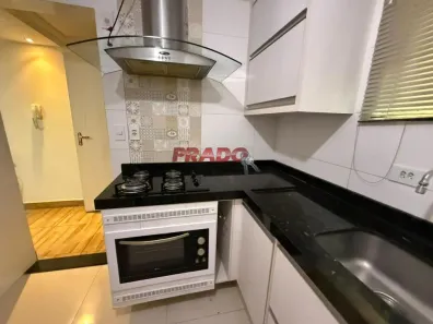 Apartamento com 2 Quartos para alugar, 56m² no Conjunto Habitacional Lea Leal, Maringá