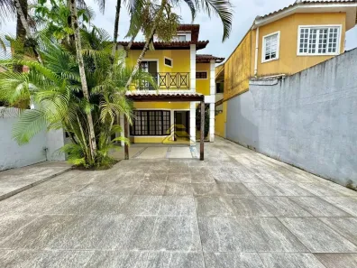 Casa com 4 Quartos à venda, 128m² no Vargem Grande, Rio de Janeiro