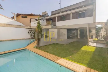 Casa com 5 Quartos à venda, 400m² no Vila Madalena, São Paulo