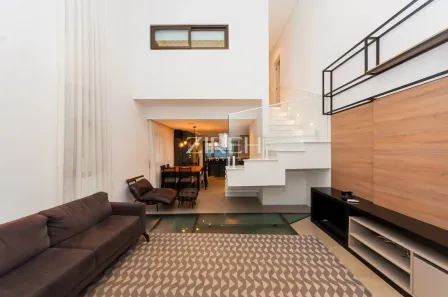 Casa de Condomínio com 3 Quartos para alugar, 197m² no Campo Comprido, Curitiba