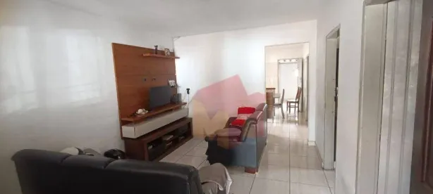 Casa com 5 Quartos à venda, 100m² no Jardim São Vito, Americana
