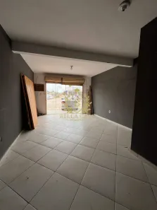 Ponto Comercial para alugar, 25m² no Outeiro, Araruama