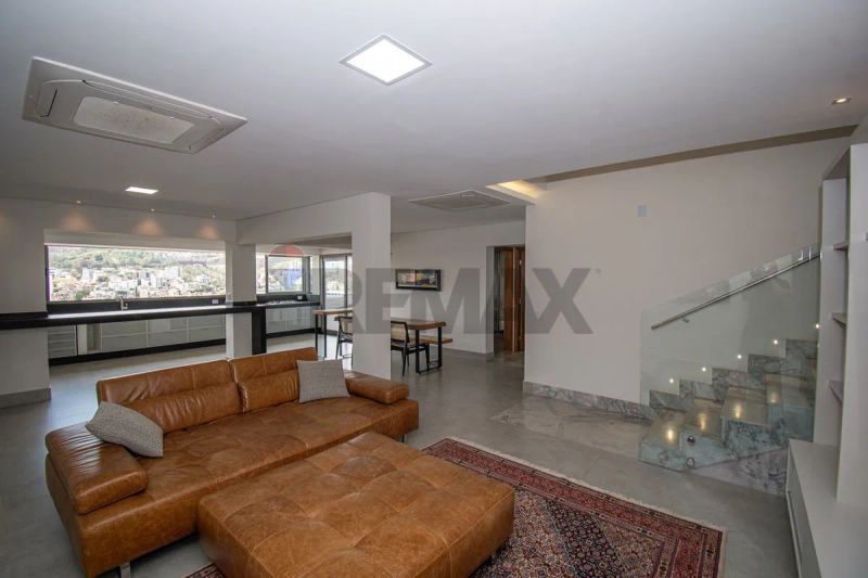 Casa com 4 quartos — São Bento, Belo Horizonte