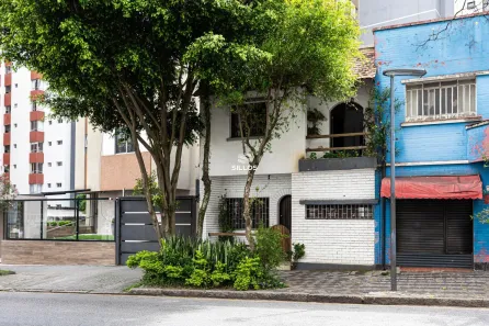 Imóvel Comercial para alugar, 136m² no Água Verde, Curitiba