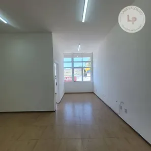 Sala Comercial para alugar, 55m² no Centro, Vinhedo