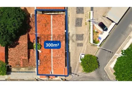 Casa com 2 Quartos à venda, 300m² no Barro Vermelho, Natal