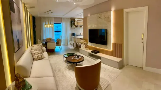 Apartamento com 3 Quartos para alugar, 122m² no Meia Praia, Itapema