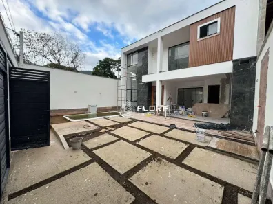 Casa com 4 Quartos à venda, 115m² no Engenho do Mato, Niterói