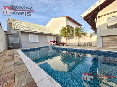 Sobrado com 4 Quartos à venda, 310m² no Jardim Icaraiba, Peruíbe