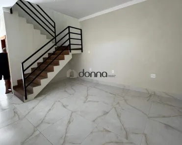 Sobrado com 3 Quartos à venda, 137m² no Parque São Geraldo, Uberaba