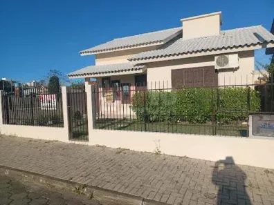 Casa com 2 Quartos à venda, 135m² no Urussanguinha, Araranguá