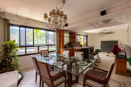 Casa com 4 Quartos à venda, 195m² no São Francisco, Niterói