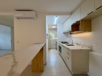 Apartamento com 2 Quartos para venda ou aluguel, 66m² no Itacorubi, Florianópolis