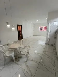 Casa com 2 Quartos para alugar, 90m² no Santa Mônica, Camaragibe