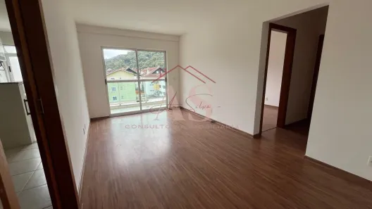 Apartamento com 2 Quartos para alugar, 71m² no Várzea, Teresópolis