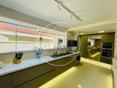 Sobrado com 3 Quartos à venda, 328m² no Interlagos, São Paulo