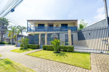 Sobrado com 3 Quartos à venda, 210m² no Cidade Industrial, Curitiba