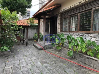 Casa com 7 Quartos à venda, 338m² no Icaraí, Niterói