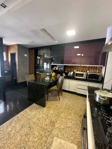 Apartamento com 4 quartos — Santa Lúcia, Belo Horizonte