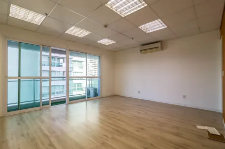 Ponto Comercial para alugar, 35m² no Santo Amaro, São Paulo