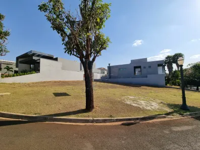 Lote/Terreno à venda, 558m² no Condomínio Arara Azul, Ribeirão Preto