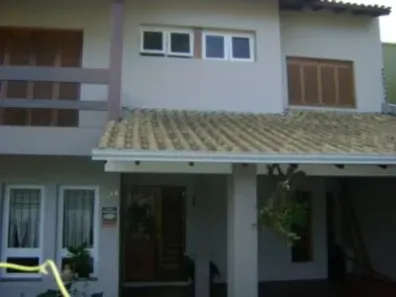 Casa com 3 Quartos à venda, 260m² no Camaquã, Porto Alegre
