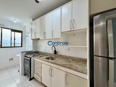 Apartamento com 2 Quartos à venda, 59m² no Barreiros, São José