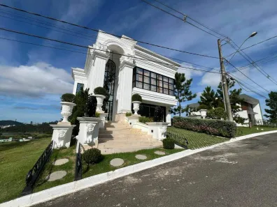 Casa de Condomínio com 4 Quartos à venda, 450m² no Centro, Camboriú