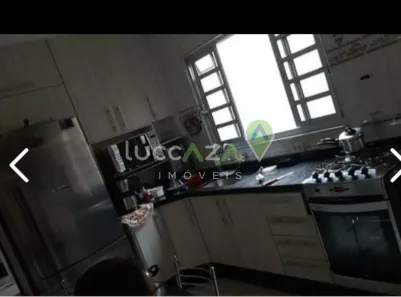 Casa com 2 Quartos à venda, 99m² no Centro, Jacareí