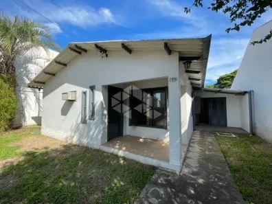 Casa com 3 Quartos para alugar, 101m² no Avenida, Santa Cruz do Sul