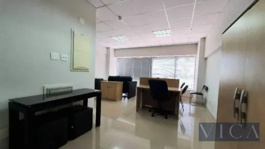 Sala Comercial à venda, 42m² no Green Valley Alphaville, Barueri