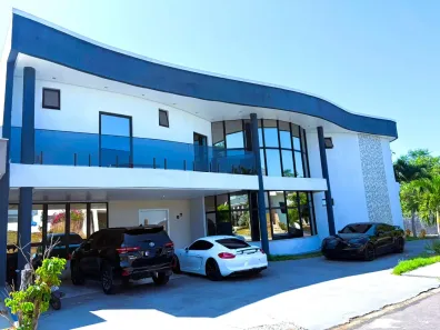 Casa de Condomínio com 4 Quartos à venda, 500m² no Ponta Negra, Manaus