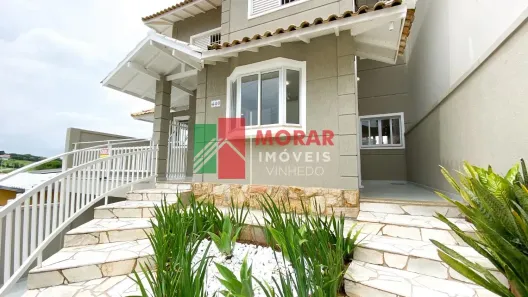 Sobrado com 3 Quartos à venda, 250m² no Santa Rosa, Vinhedo