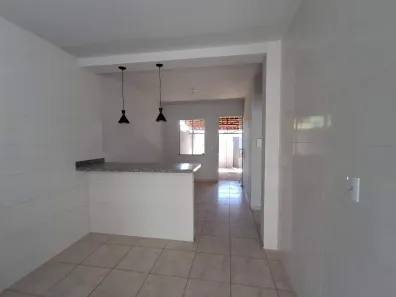 Casa com 2 Quartos à venda, 46m² no Itacolomi, Divinópolis