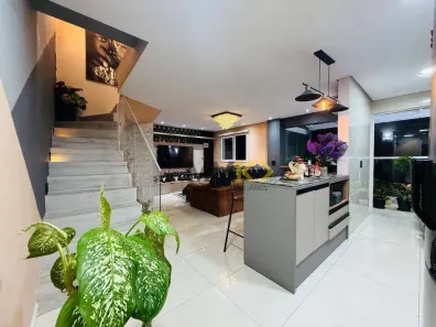 Apartamento com 2 Quartos para alugar, 90m² no José Menino, Santos