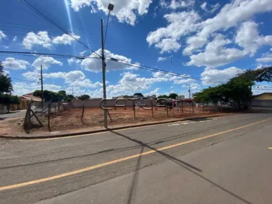 Lote/Terreno com 1 Quarto à venda, 1264m² no Antares, Londrina