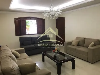 Sobrado com 3 Quartos à venda, 304m² no Jardim Tropical, Cuiabá