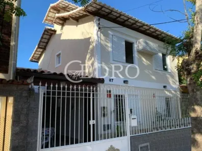 Casa de Condomínio com 5 Quartos à venda, 140m² no Braga, Cabo Frio
