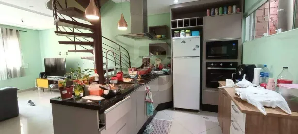 Casa com 4 Quartos à venda, 234m² no Jardim Santa Adélia, São Paulo