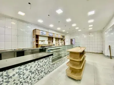 Ponto Comercial para alugar, 160m² no Embaré, Santos